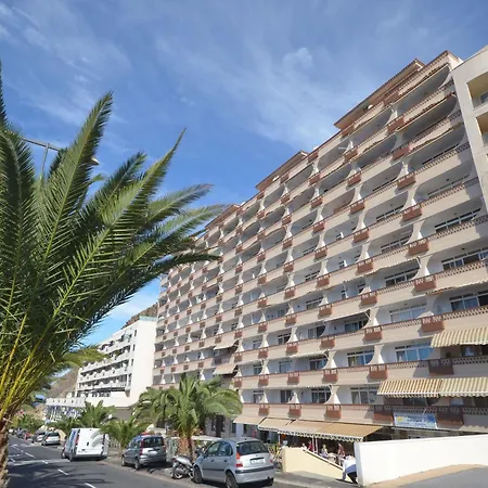 شقة In Mit Grosser Terrasse Und Meerblick By Interhome