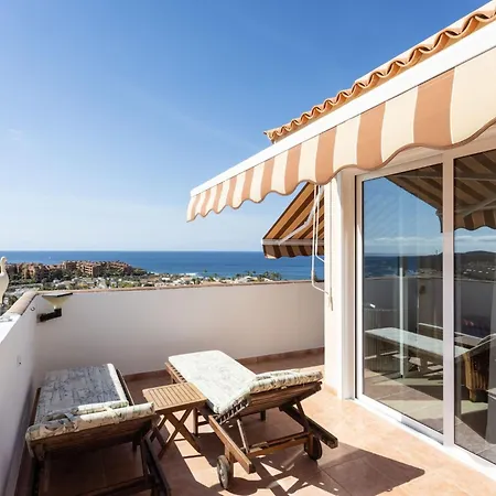 شقة In Mit Grosser Terrasse Und Meerblick By Interhome