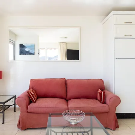 شقة In Mit Grosser Terrasse Und Meerblick By Interhome بالم مار